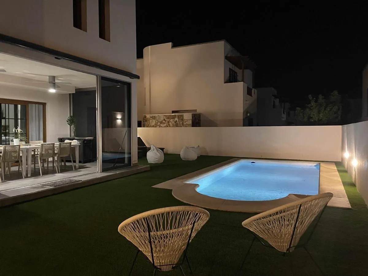 Holyhome Villa Cinema Perfect For Families Costa Teguise