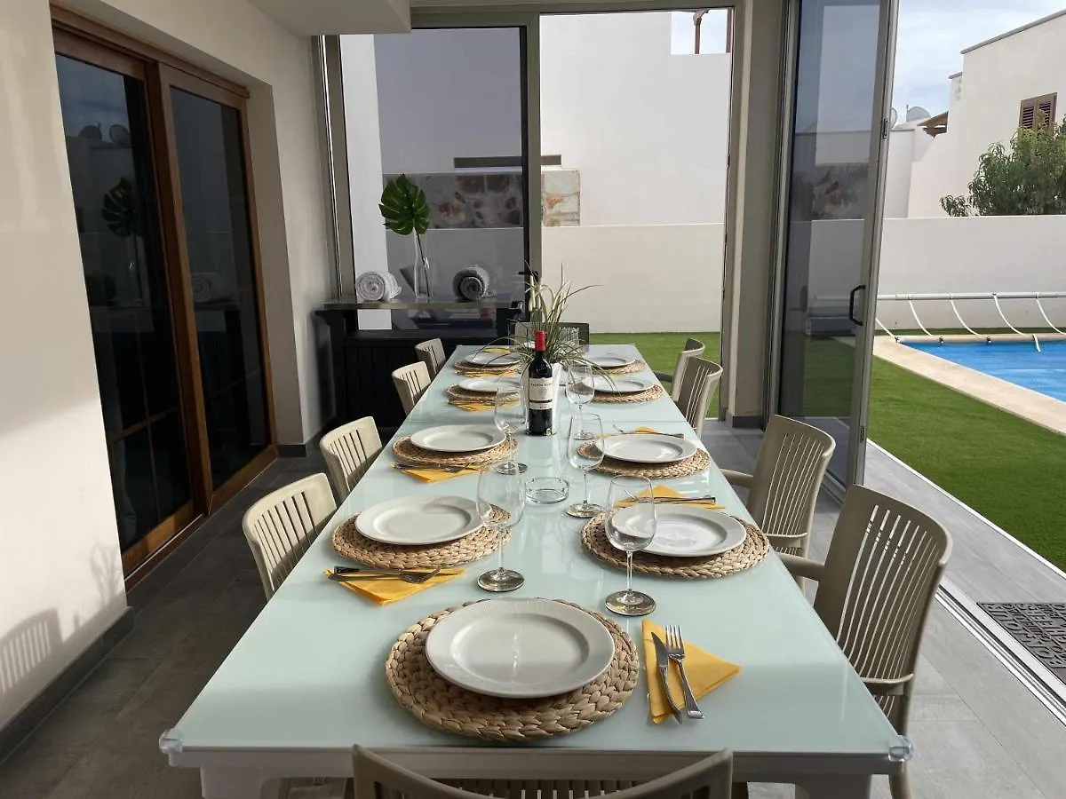 Holyhome Villa Cinema Perfect For Families Costa Teguise