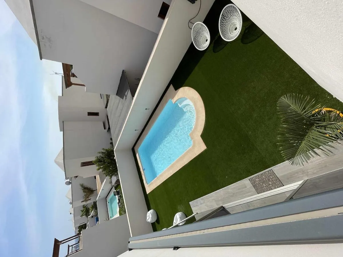 Holyhome Villa Cinema Perfect For Families Costa Teguise
